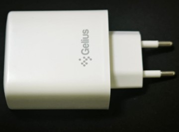 Б/в Мережевий зарядний пристрій Gelius ampix gp-hc070 01-201134547