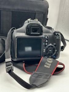 Б/в Фотоапарат Canon eos rebel t3i body 01-201054391
