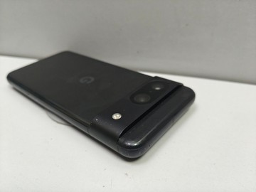Б/в Мобільний телефон Google pixel 8 8/256gb 01-201140311