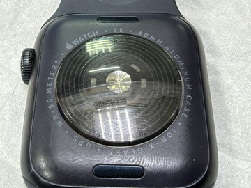 Б/в Смарт-годинник Apple watch se 2 gps 40mm aluminium case 01-201152749