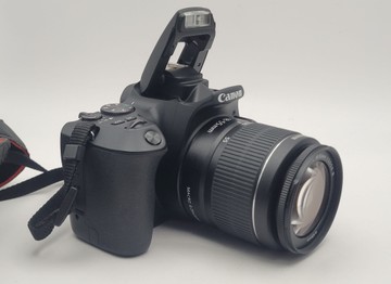 Б/в Фотоапарат Canon eos 250d-об'єктив canon zoom lens ef-s 18-55mm 1:3.5-5.6 iii 01-201159362