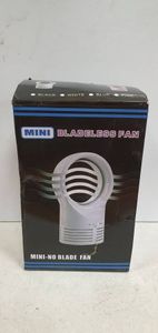 16-000220517: Mini fan