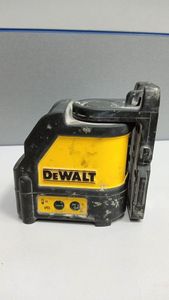 01-200502037: Dewalt dw088cg