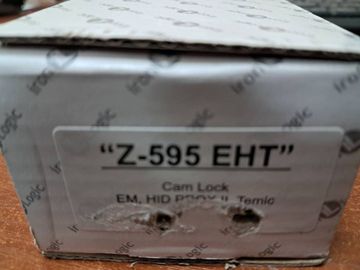 01-200039800: Ironlogic z-595 ibutton keys