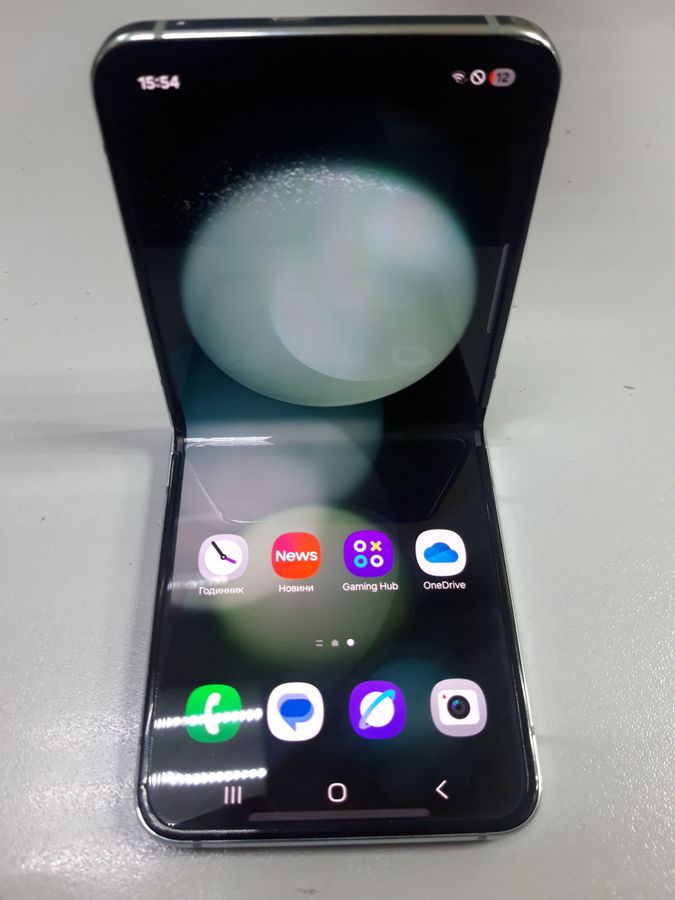 galaxy flip5 8/256gb