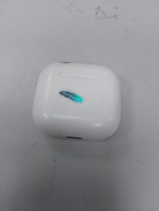 01-200769835: Apple airpods 4