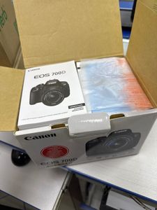 01-200779184: Canon eos 700d + ef-s 18-55mm 1:3.5-5.6 is stm