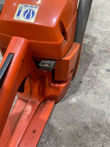 01-200794261: Husqvarna 142