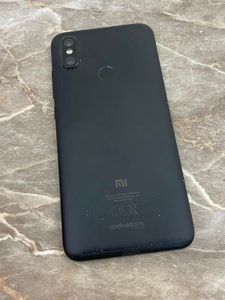 01-200796715: Xiaomi mi a2 4/64gb