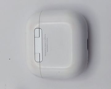 Б/в Навушники Apple airpods 4 with active noise cancellation 01-200804479