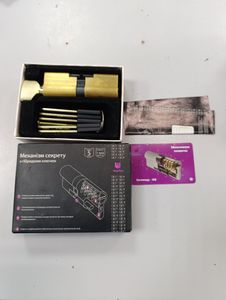 Шерлок без моделі