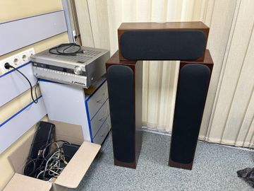Б/у Акустика Monitor Audio silver rs 8 + центральний канал. 01-200840329