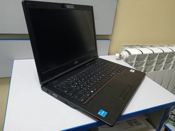 Б/в Ноутбук Fujitsu 14/core i3-1115g4 ddr4/16gb ddr4/ssd 256 gb/*інтегрована 01-200848267