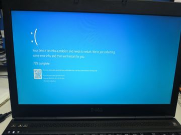 Б/в Ноутбук Dell 15/core i7 4800mq ddr3/8gb ddr3/ssd 240 gb/*інтегрована 01-200859342