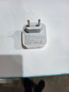 Б/в Мережевий зарядний пристрій Apple apple 12w charge 01-200460695