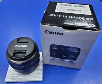 Б/в Фотооб`єктив Canon ef 50mm f/1,4 usm 01-200830199