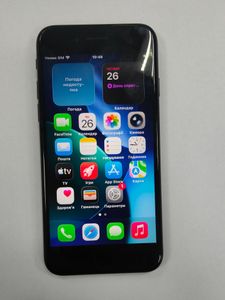 Б/в Мобільний телефон Apple iphone se 2020 64gb 01-200883119