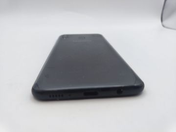 Б/в Мобільний телефон Samsung galaxy a20 a205fn 3/32gb 01-200883644