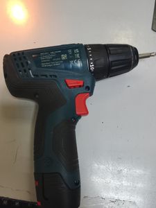 Б/в Шурупокрут Bosch gsr 120-li 2акб зп 01-200890690