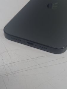 Б/в Мобільний телефон Apple iphone 16 pro max 256gb 01-200890988