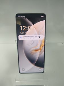 Б/у Мобільний телефон Tecno camon 30 cl6 8/256gb 01-200899193