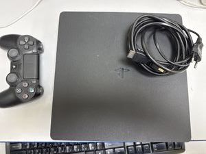 Б/в Ігрова приставка Sony playstation 4 slim 1tb 01-200897469