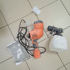 Б/в Фарбопульт з компресором Black&Decker hvlp200 01-200905521