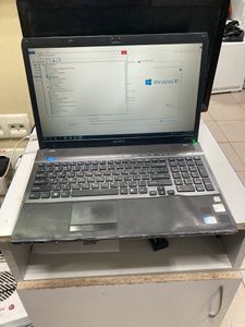 2E 16/core i7 740qm ddr3/6gb ddr3/hdd 500 gb/ssd *відсутній/geforce 330m