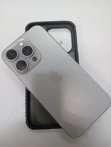 Б/в Мобільний телефон Apple iphone 15 pro 128gb 01-200907191