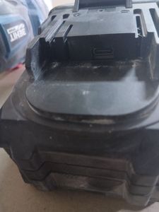 Б/у Угловая шлифмашина Зенит зкш-125/1200 рс 01-200909067