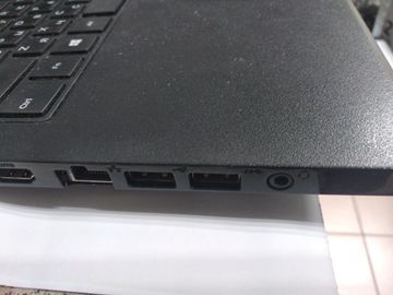 Б/у Ноутбук Dell 15/core i5 5200u ddr3/8gb ddr3/hdd *відсутній/ssd 240 gb/geforce 920m 2gb 01-200919712