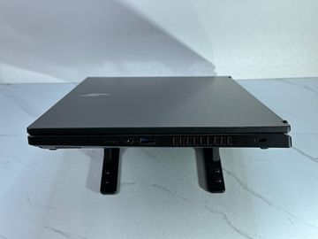 Б/в Ноутбук Fujitsu 14/core i5 6200u ddr3/8gb ddr4/ssd 256 gb/*інтегрована 01-200923514