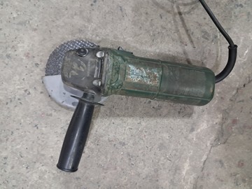 Б/в Кутова шліфмашина Bosch pws 600 01-200937317
