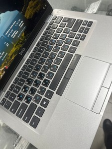 Б/в Ноутбук Dell 14/core i5-10400h ddr4/8gb ddr4/hdd *відсутній/ssd 256 gb/*інтегрована 01-200949188