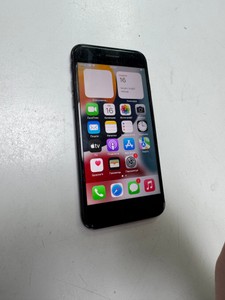 Б/в Мобільний телефон Apple iphone 7 128gb 01-200948855