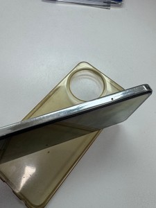 Б/в Мобільний телефон Tecno spark 30 pro kl7 8/256gb 01-200949992