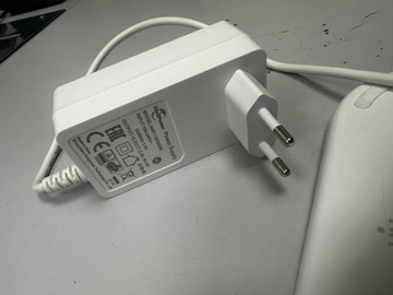 Б/в Бездротовий зарядний пристрій Belkin boost charge wireless 15w qi2 wiz008 01-200983651