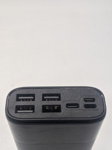 Б/в Повербанк Wozinsky wpb-001bk 20w 30000mah 01-200990317