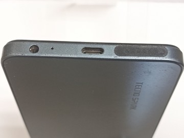 Б/в Мобільний телефон Tecno spark 20 kj5n 8/128gb 01-200991356