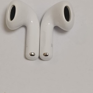 Б/в Навушники Apple airpods 4 01-200991298