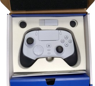 Б/в Геймпад Razer wolverine v2 pro for ps5 01-200890028