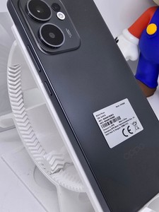 Б/в Мобільний телефон Oppo reno13 fs 5g 12/512gb 01-201006311