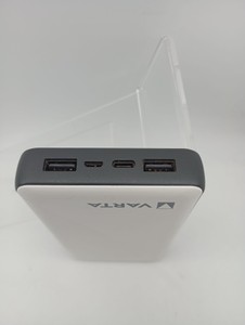 Б/в Повербанк Varta 57978 20000mah 01-201021236