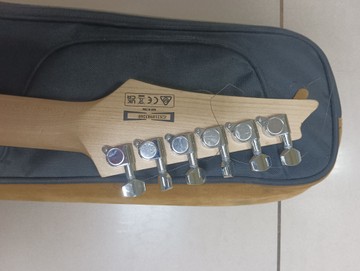 Б/в Електрогітара Ibanez gsa60 01-201033888