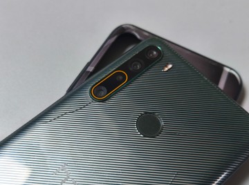 Б/в Мобільний телефон Htc desire 20 pro 6/128gb 01-201040001