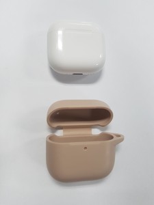 Б/в Навушники Apple airpods 4 with active noise cancellation 01-201042276