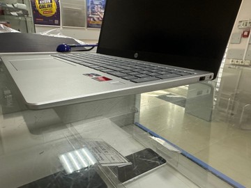 Б/в Ноутбук Hp 15/ryzen 7 7730u ddr4/16gb ddr4/hdd *відсутній/ssd 512 gb/*інтегрована 01-201086768