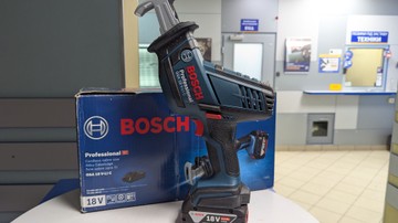 Б/у Сабельная пила Bosch gsa 18 v-li c 01-201107537