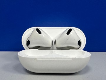 Б/в Навушники Apple airpods 4 with active noise cancellation 01-201123720