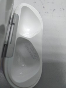 Б/в Навушники Apple airpods 4 with active noise cancellation 01-201126540
